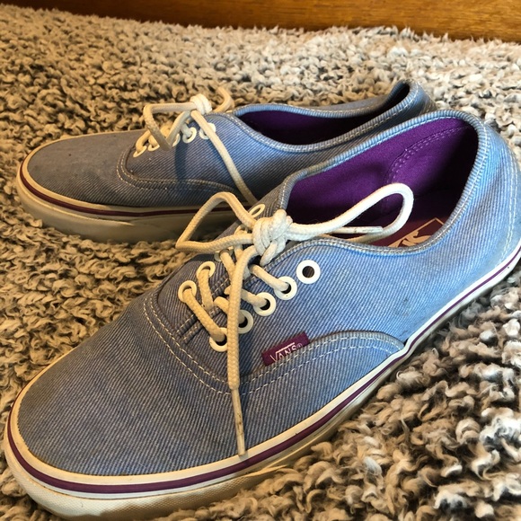 VANS - Picture 4 of 4